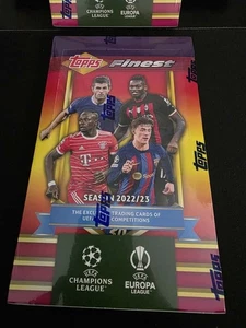 2022-23 Topps Finest Flashbacks UCC Soccer Hobby Box Sealed New OVP - Picture 1 of 4