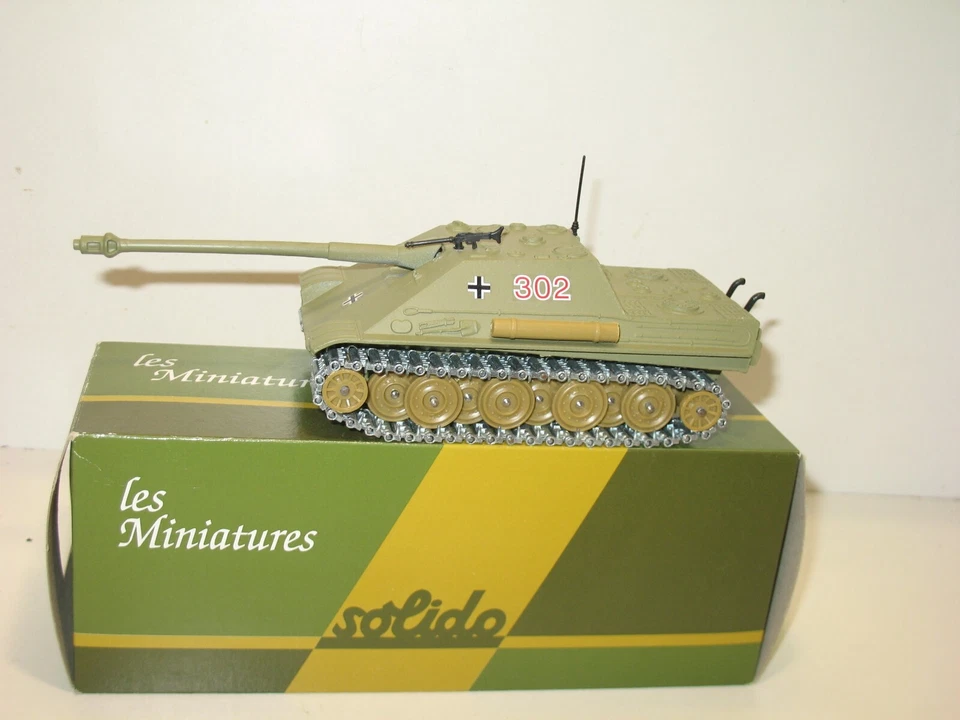 SOLIDO, Carro Armato Tedesco JAGDPANTHER Completo - Immagine 1 di 3