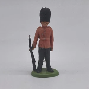 Vintage Britains Redcoat Guard Figure 2 Inches Tall - Picture 1 of 6