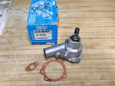 WATER PUMP 1968-70 Fiat 124 Spider 1.4L USE W/REMOVABLE PULLEY FAN CLUTCH - Image 1 of 4