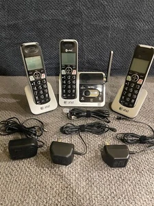 AT&T CRL82312 Dect 6.0 Cordless Phone Handset Answering System w/ 2 Handsets - Picture 1 of 9