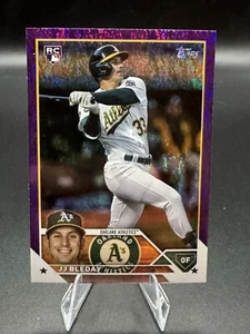 Actualización Topps 2023 #US330 JJ BLEDAY RC lámina púrpura paralelo 053/799 - Imagen 1 de 3
