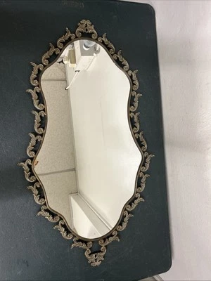 20TH CENTURY ANTIQUE MIRROR BRASS FRAME DECORATIVE HEAVY ROCOCO STYLE 85cm - Image 1 of 4