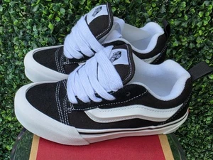 Vans Knu Skool Kids Black/True White Athletic Casual Sneakers Sz 1 - Imagen 1 de 6
