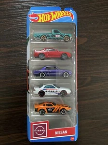 MATCHBOX LOT OF 5 NISSANS - Picture 1 of 4