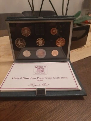 1984 ROYAL MINT COIN SET - Image 1 of 3
