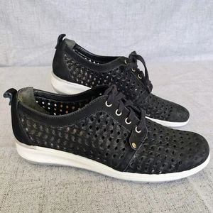 Walking Cradles Oasis Perforated Sneakers Black Women's 7.5 N Quality Shoes! - Picture 1 of 9