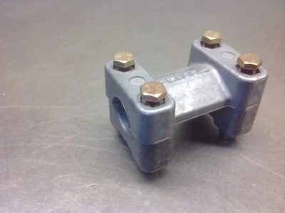 Polaris Classic Touring Rmk Xc Trail 1991-2010 Handlebar Block Holder 20122911 - Image 1 of 3