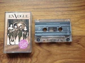 En Vogue – Funky Divas - Cassette Tape Album - East West Records America. - Picture 1 of 3