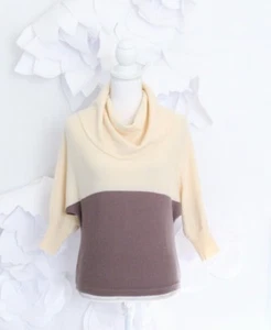 BCBGMAXAZRIA Cappuccio Maglione Pullover Donna XXS Avorio Marrone Colorblock Dolman - Foto 1 di 9