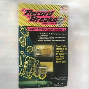 Record Breakers World Of Speed 1989 Super Turbo Engine Gears Hasbro Vintage NOS - Picture 1 of 6