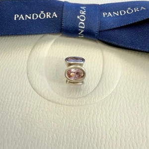 Auténtico Pandora Plata Rosa Luces Ovaladas Circonita cúbica Dije #790311PCZ - Imagen 1 de 3