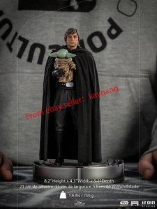 Iron Studios LUCSWR64022-10 The Mandalorian 1/10 Luke Skywalker and Grogu Statue - Picture 1 of 5