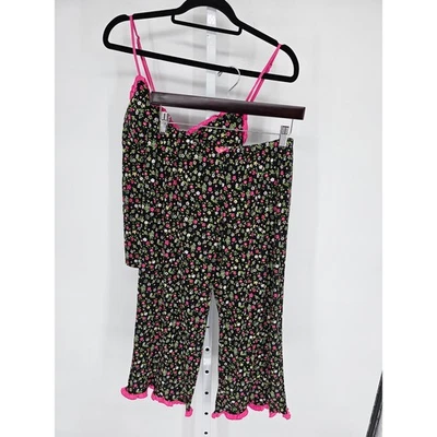 Conjunto de Pijama Feminino Jenni by Jennifer Moore Tamanho M Preto Floral Alça de Espaguete - Imagem 1 de 4