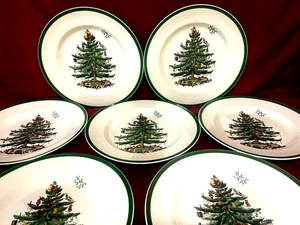 Spode Christmas Tree Set Of 7 Christmas Holiday Dinner Plates 10 3/4" England - Picture 1 of 2