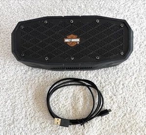 Harley-Davidson Bluetooth Portable Speaker Rubber Waterproof with Charging Cord - Picture 1 of 11