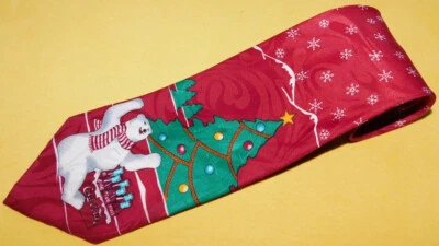 COCA COLA RED/WHITE/GREEN POLAR BEAR CHRISTMAS POLYESTER TIE - DESIGNER TIES. - Image 1 of 4