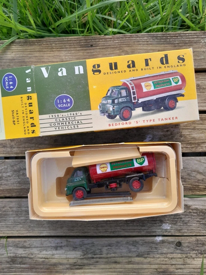 VANGUARDS BEDFORD S TYPE  TANKER SHELL BP   VA7001  SCALE 1:64 - Image 1 of 4