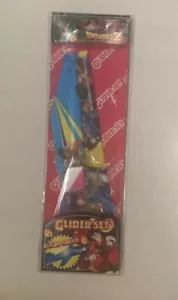 VINTAGE DragonBall Z Glider Set 1996 Sellado NUEVO - Imagen 1 de 1