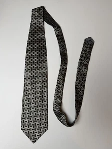 Bachrach 100% Silk Geometric Tie Made In Italy Business Professional Dry Clean - Picture 1 of 6