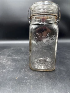Hazel Atlas Good Luck Jar 1 Quart Shamrock 4 Leaf Clover Clear Bail Top #1 - Foto 1 di 6
