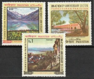 Pakistan 1970 MNH 3v, Turkey RCD Landscapes Joint Issues Regional development - Picture 1 of 1