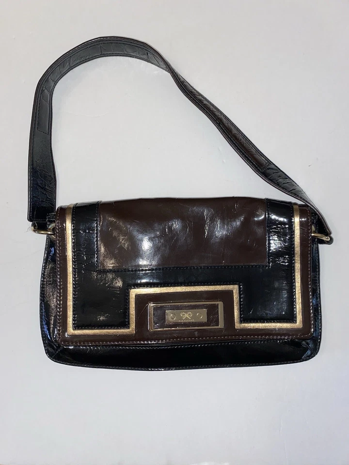 Сумочка Anya Hindmarch сумка коричневая черная золотистая магнитная застежка золотистое оборудование - Изображение 1 из 4