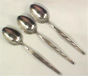 3 Autumn Leaves Teaspoons Stainless Stanley Roberts Vintage Mid Century Flatware - Picture 1 of 4