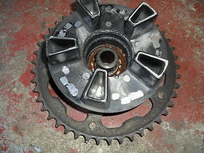 Honda CBX750 CBX 750 750F очень хорошее состояние задним приводом концентратор с малоношенные звездочки # - Изображение 1 из 2