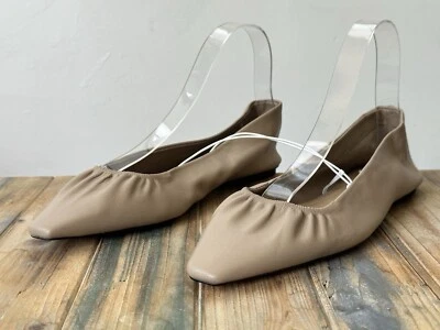 Zapatos planos de ballet H&M beige para mujer talla 8 Foto 1 de 4