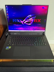 Asus ROG Strix Scar 18 G834 240Hz QHD+ 2024 2.2 GHz i9-14900HX 32GB 1TB RTX 4080 - Picture 1 of 14