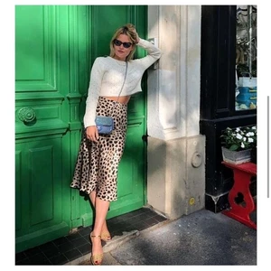 Realisation Par Naomi Seidenrock Animal Print Medium - Bild 1 von 15