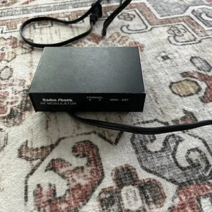 Vintage Radio Shack TV Video-Computer RF Modulator VHF Converter 15-1283A Tested - Picture 1 of 9