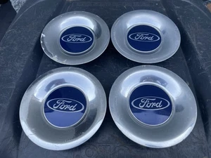 Set of Genuine Ford Focus MK2 Ghia Alloy Wheel Centre Caps x4 - Picture 1 of 10