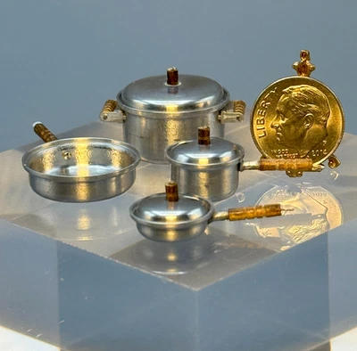 T&E Brownawell Лот Полный 7-шт. Набор Горшков и Сковородок с Крышками Кукольный домик Ремесленник Миниатюра - Изображение 1 из 4