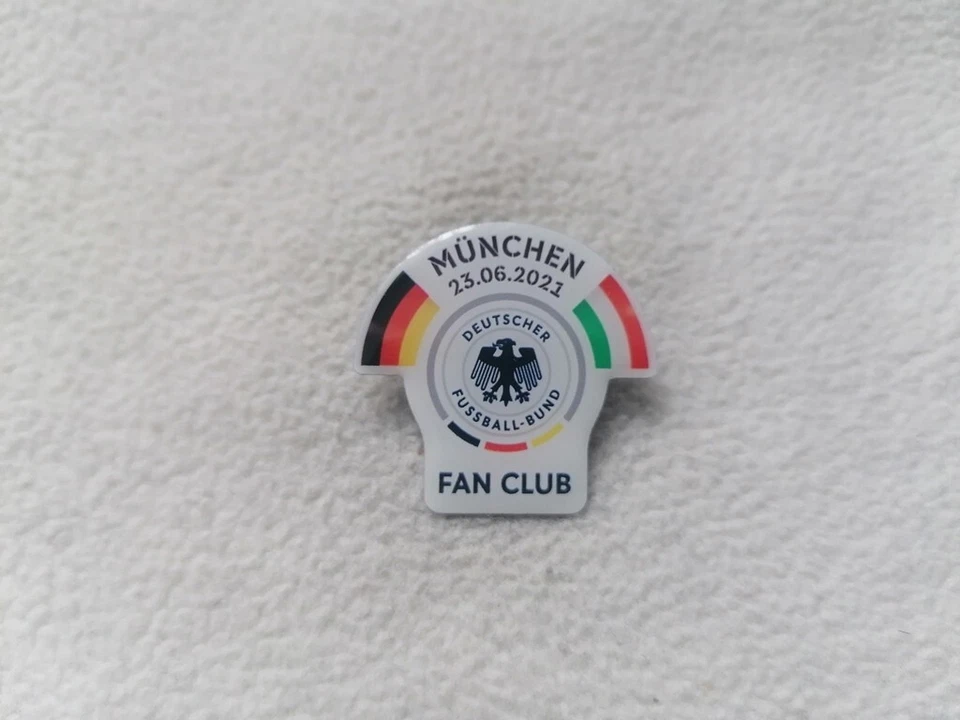 Federación Alemana de Fútbol - Club de fans para Alemania - Hungría 23.03.2021 Pin Foto 1 de 1