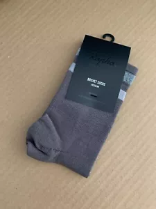 RAPHA Reflective Brevet Socks - Regular - Size Medium NWT - Picture 1 of 2
