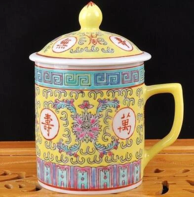 Taza tradicional china de porcelana azul y blanca de cerámica Jingdezhen Foto 1 de 4