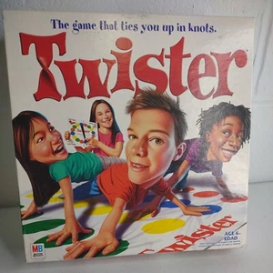 Twister Game preowned The game that ties you up in knots Milton Bradley - Picture 1 of 4