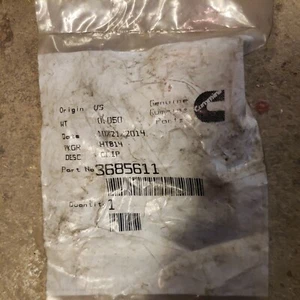 New OEM Genuine Cummins  CLIP 3685611 - Picture 1 of 2