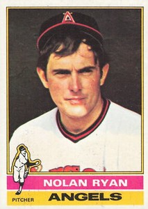 1976 Topps #330 Nolan Ryan   Card TCCCX