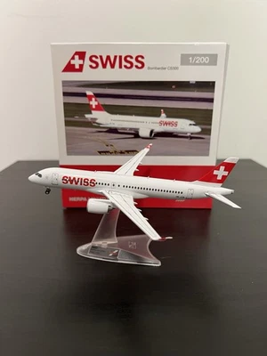Литая модель 1:200 Herpa Swiss CS300 HB-JCB 558952 A220-300 - Изображение 1 из 4