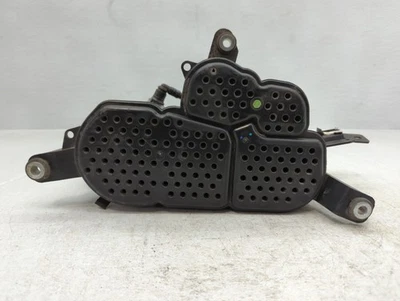 Audi A6 2014 bote de carbón de vapor de combustible GRH5A Foto 1 de 4