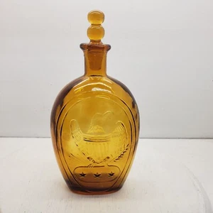 Vintage Amber Glass Bottle With Stopper And Eagle And Stars Patriotic 10" Tall - Picture 1 of 11