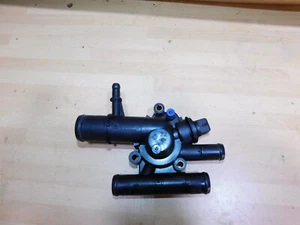 CARCASA TERMOSTATO TERMOSTATO DIÉSEL RENAULT LAGUNA MK2 2001-2007 1.9 DCI - Imagen 1 de 4