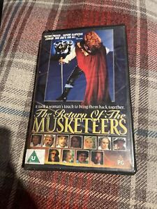 THE RETURN OF THE MUSKETEERS MOULDY EX RENTAL BIG BOX VHS VIDEO TIMECODE