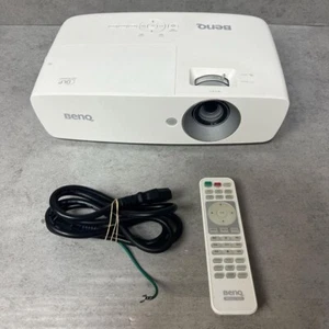 BenQ HT1070 Beamer Full HD 1080p Heimkino getestet funktioniert gebraucht #706EK56 - Bild 1 von 6