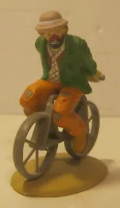 FLAMBRO La Colección EMMETT KELLY JR Estatuilla GOMA MONTAR EN BICICLETA AL REVÉS! - Imagen 1 de 4