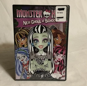 Monster High: New Ghoul at School DVD 2010 New And Sealed - Picture 1 of 2