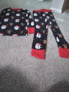 Bums & Roses Unisex Toddler's Two-Piece Pajamas Set SANTA/REINDEER GOOD - Picture 1 of 4